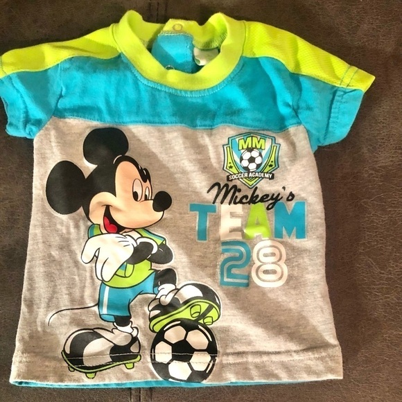 0-3 months Disney Mickey Mouse outfit - Picture 2 of 8